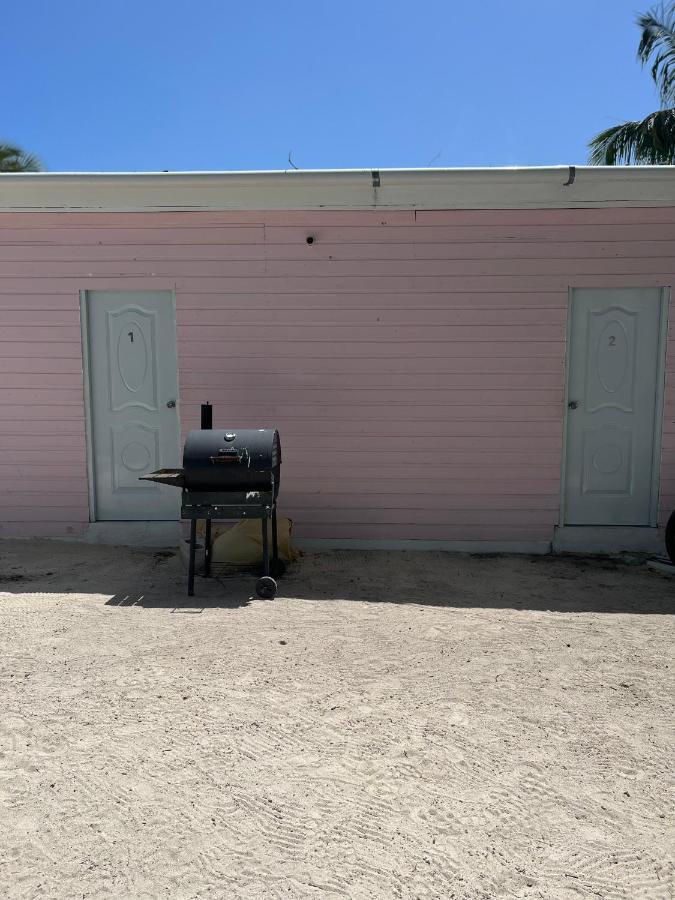 Casa Rosada Beach Front Mano Juan 外观 照片